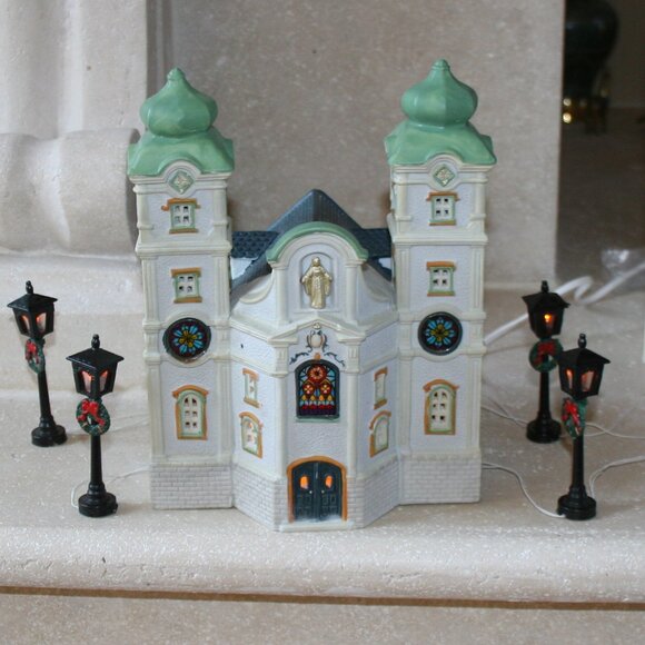 1995 Lemax Dickensvale Porcelain Lighted House & Street Lamps - Picture 1 of 15
